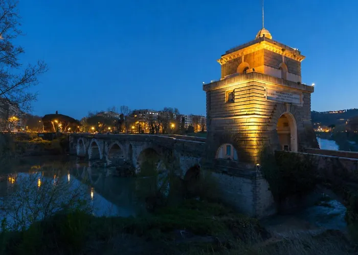 Ponte Milvio Elegance & Private Parking Rom